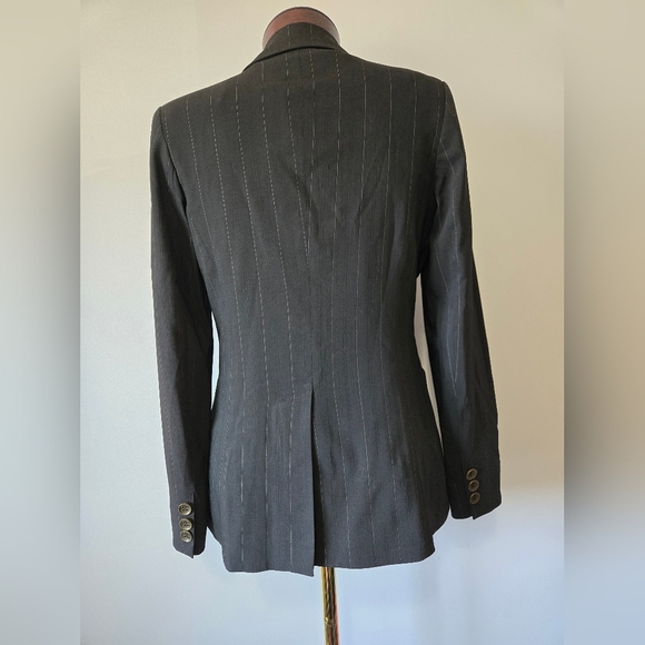 FRANCO MIRABELLI Black Pinstripe Lightweight Wool Blazer. Size 4 - Picture 5 of 13